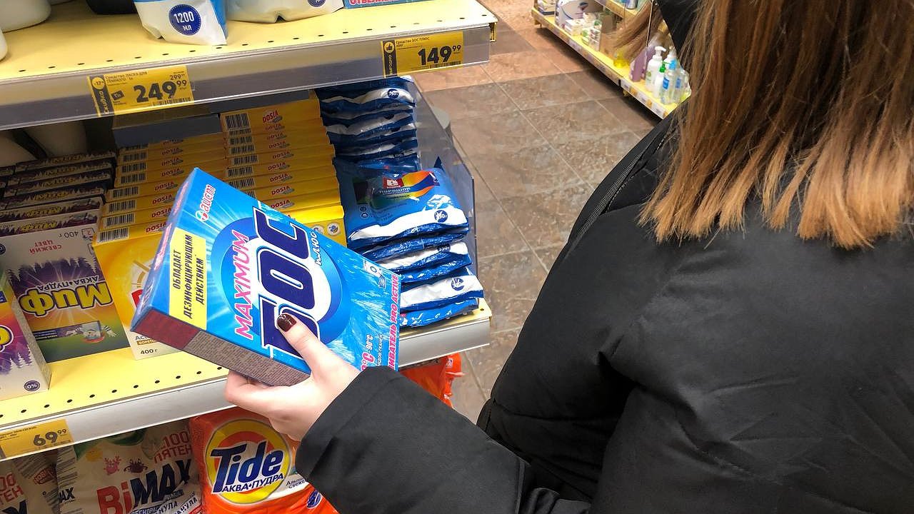 Главная картинка новости: Стоят копейки, а стирают даже лучше элитных: 5 лучших стиральных порошков по версии Роскачества