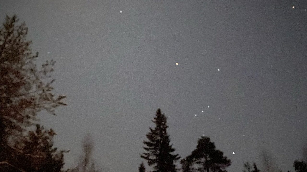 Главная картинка новости: Кировчане смогут наблюдать за пиком активности метеорного потока Геминиды