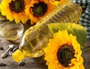 Химическая жидкость в красивых бутылках: Роскачество назвало худшие марки растительного масла