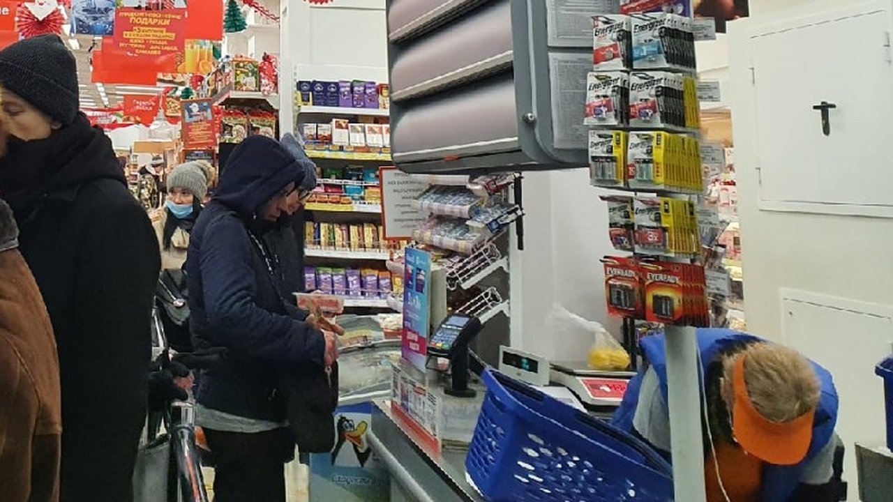 Главная картинка новости: С 25 декабря купюры в магазинах принимать перестанут - очень неприятный сюрприз для всех россиян