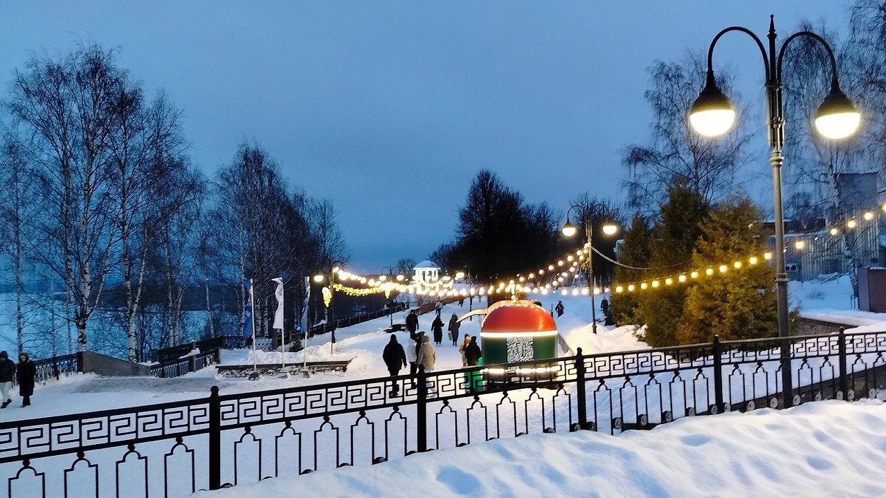 Главная картинка новости: В Кировской области в этом году хотят благоустроить парки во всех районах