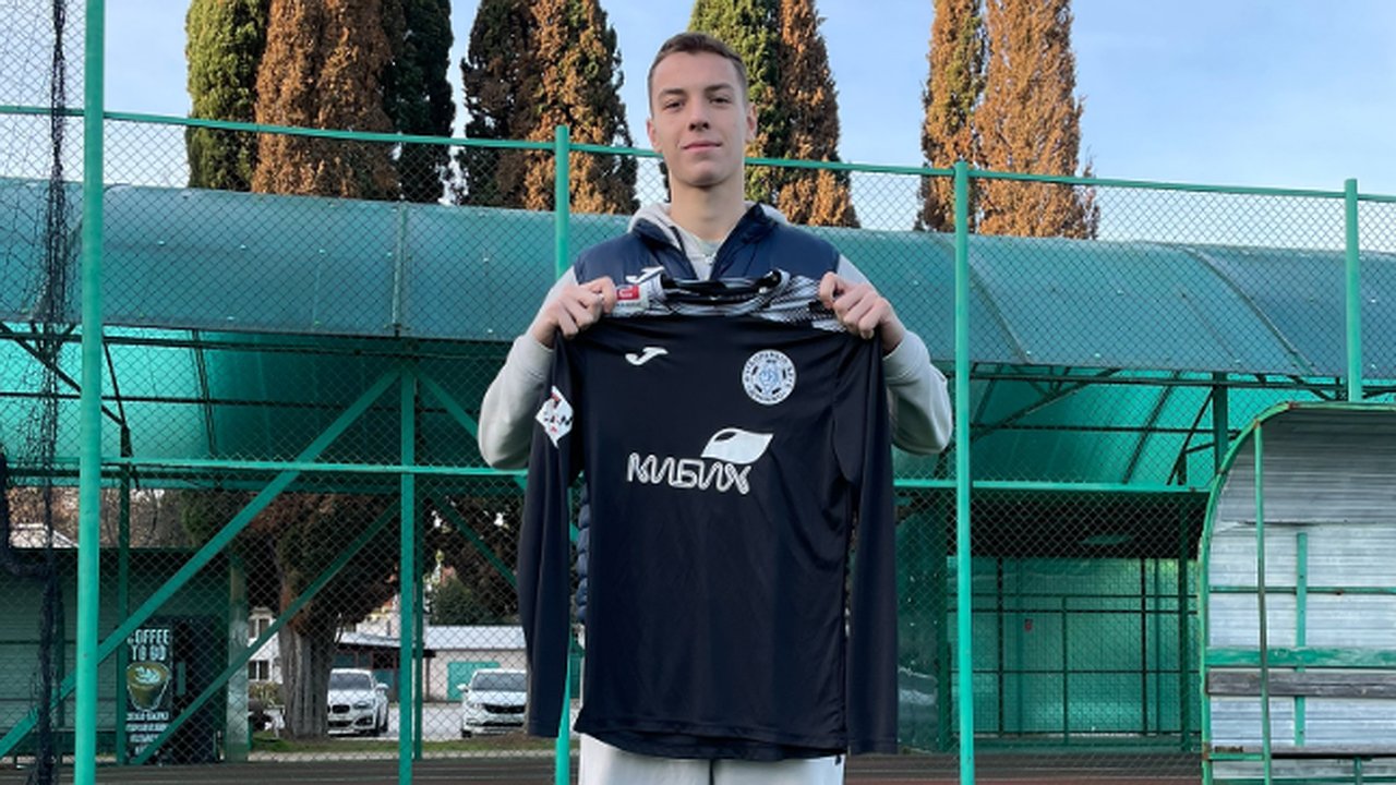 Главная картинка новости: Ворота кировского «Динамо» в новом сезоне будет защищать воспитанник ульяновской «Волги»