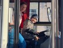 В кировском АТП провели экскурсию для школьников