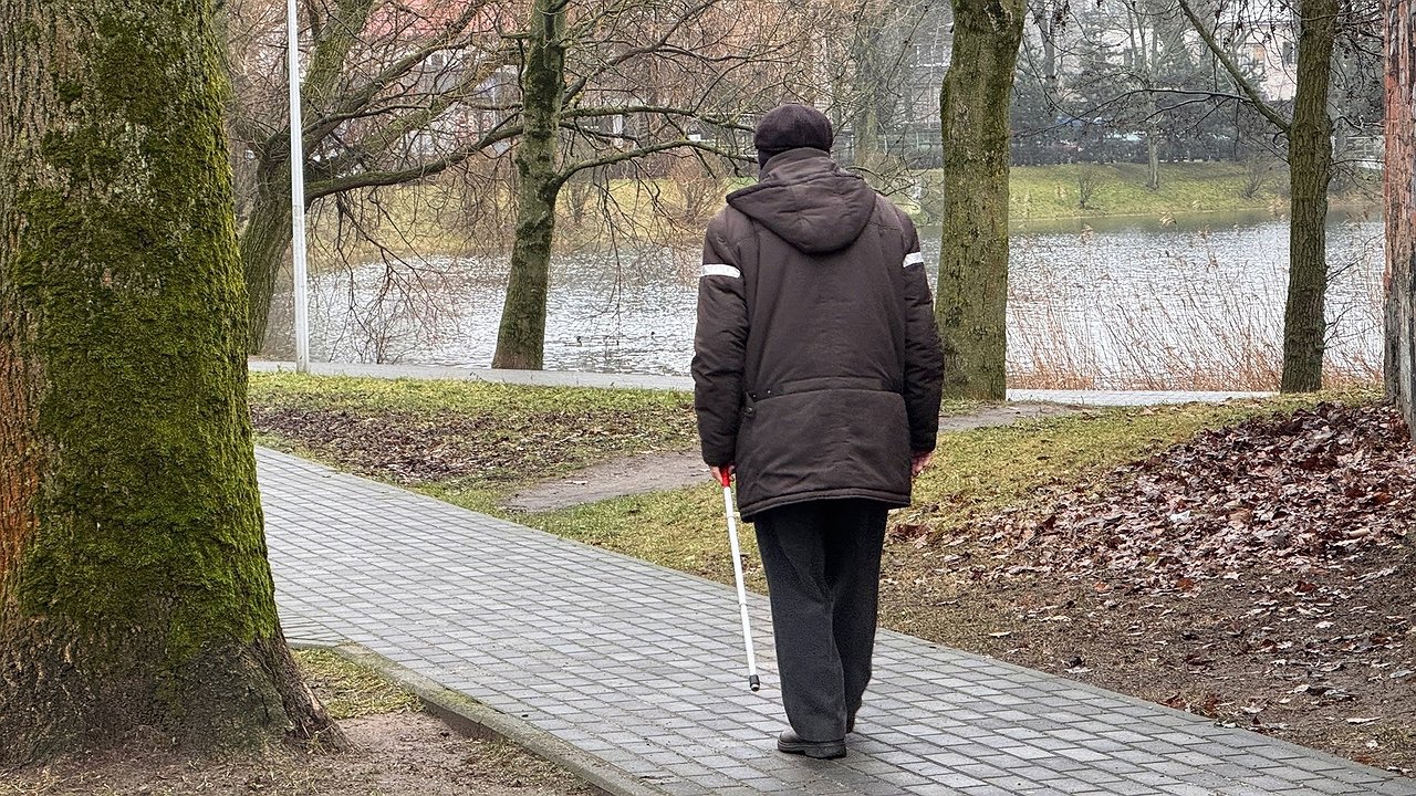 Главная картинка новости: На пенсию идем по старым правилам: пенсионную реформу решили приостановить — россияне ликуют