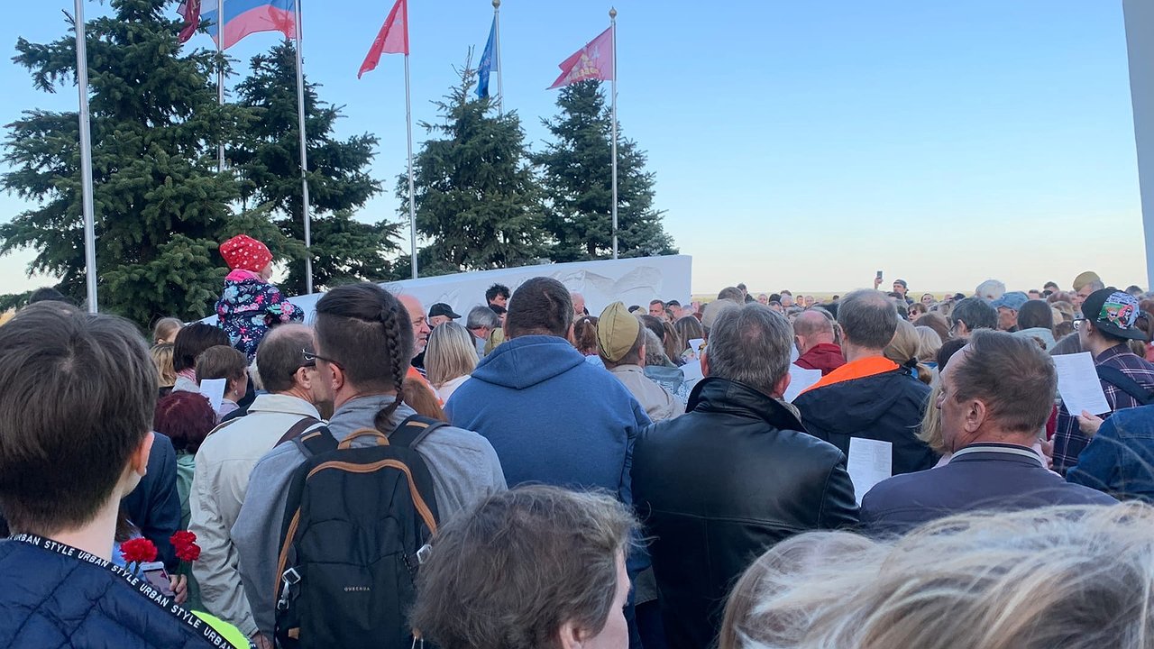 Главная картинка новости: Россиян ждет полная отмена майских выходных: праздники переносят из-за ситуации в стране