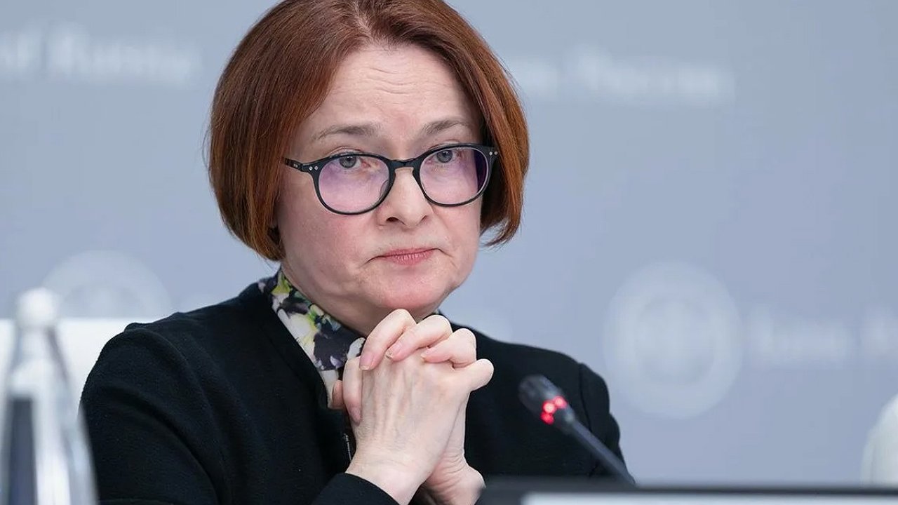 Главная картинка новости: "Выбора нет. Готовьтесь": Набиуллина озвучила тревожный прогноз от ЦБ для всех россиян