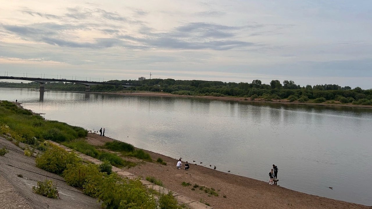 Главная картинка новости: В Кировской области стартовали работы по дноуглублению Вятки