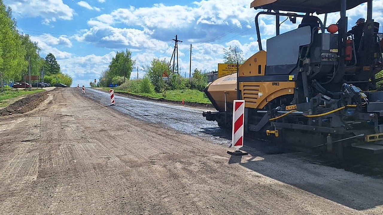 Главная картинка новости: В Кировской области на границе с республикой Марий Эл начался ремонт дороги