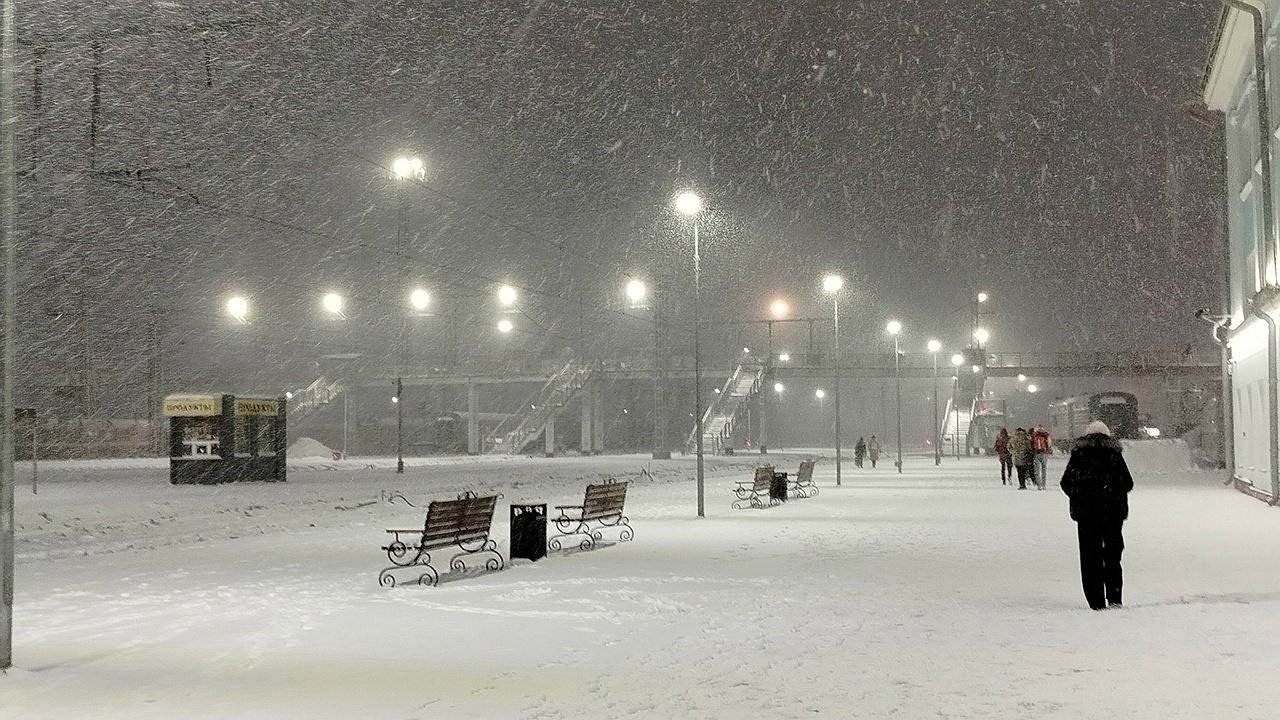 Главная картинка новости: Возвращение зимы: Гидрометцентр поменял прогноз с 25 мая — снова морозы и снег