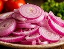 Лук к шашлыку мариную только так — сметается быстрее мяса: чумовой аромат и первоклассный вкус