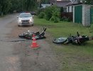 Под Кировом столкнулись два мотоциклиста: что известно о последствиях ДТП