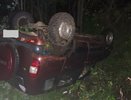 Пьяный водитель на "Ниве" вылетел в кювет: травмы получила пассажирка внедорожника