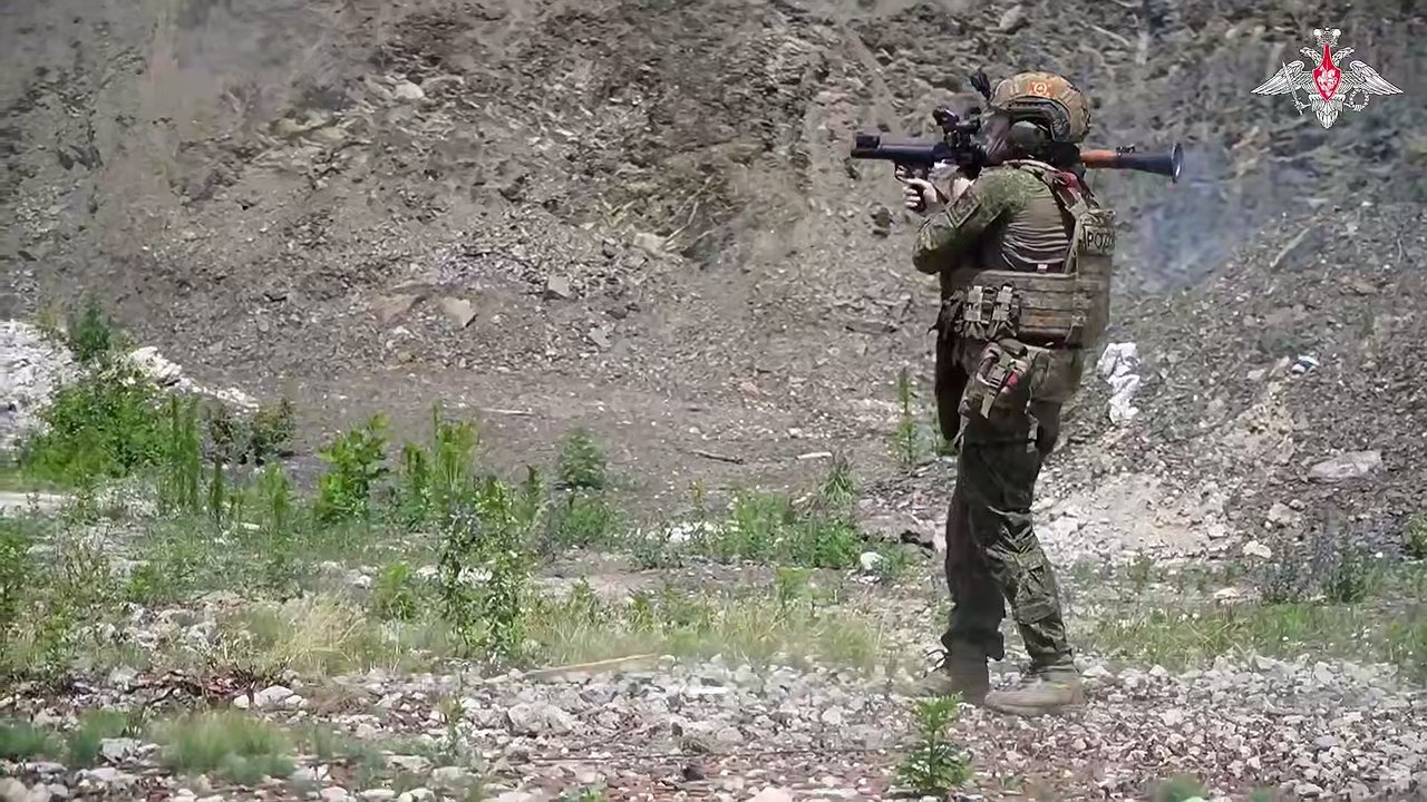 Главная картинка новости: Шок Киева: ВС РФ за сутки продвигаются на десятки километров – новый план Генштаба открывает путь на Полтаву