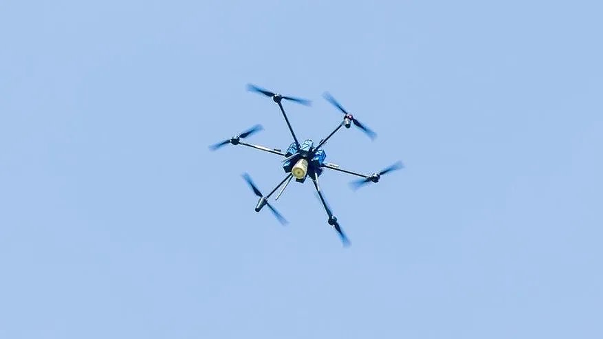 Главная картинка новости: За ночь над регионами России перехватили 32 дрона