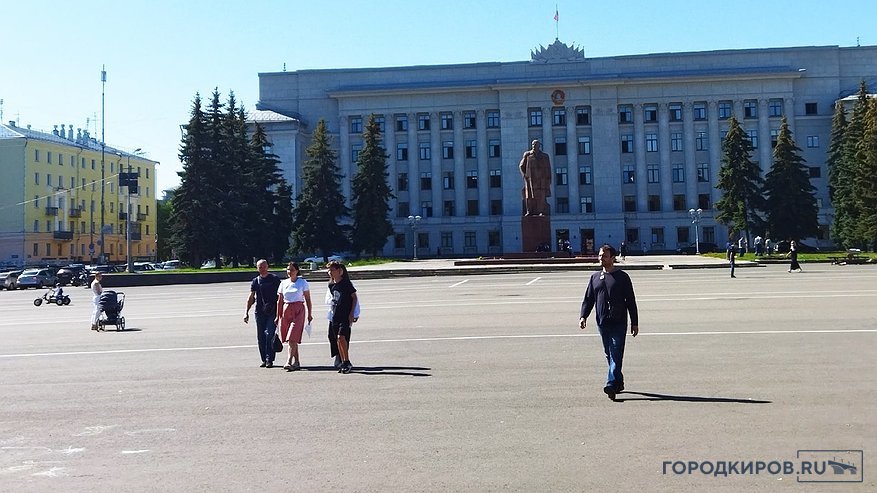 Главная картинка новости: В Кирове благоустроят Театральную площадь за 44,5 млн рублей к началу следующего года