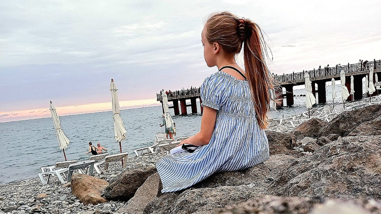 Главная картинка новости: Это рабство и нищеблудство: владелица гостевых домиков в Сочи высказалась об экономных туристах