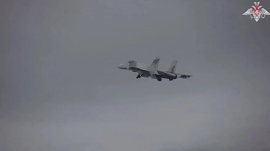 Главная картинка новости: За ночь над регионами России уничтожили более 50 беспилотников