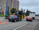 В Кирове на Ленина столкнулись ВАЗ и погрузчик: есть пострадавшие