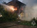 На тушение двухэтажного здания в Нововятске потребовалось три часа