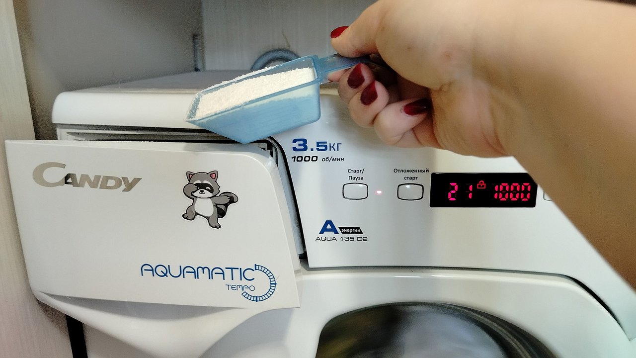 Главная картинка новости: Больше не вывариваю старые полотенца: добавляю 2 ложки в таз - станут как новые