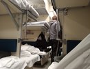 Вся семья мешала спать в поезде: храп, крики и блатняк, но утром я отомстил тихо и эффективно