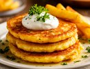 Научили жарить сочные драники по-белорусски без какой-либо муки и яиц - как пирожные нежные, воздушные. И 5 хитростей приготовления