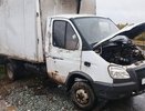На трассе "Вятка" столкнулись ГАЗель и Renault: есть пострадавший