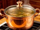 Как правильно варить куриный бульон, и из каких частей курицы лучше