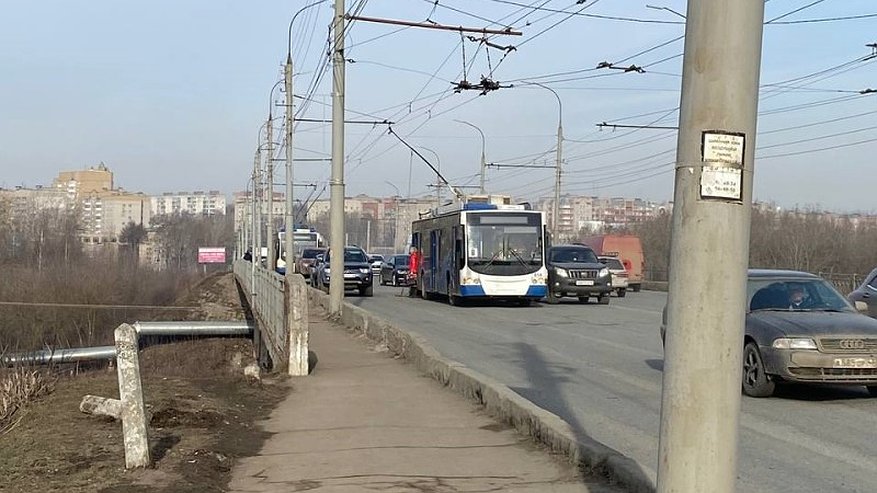 Главная картинка новости: В Кирове одобрили ремонт путепровода и моста через реку на улице Воровского