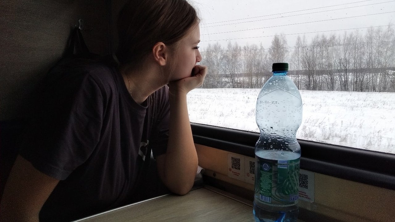 Главная картинка новости: "Ну и что? Подвиньтесь!": хитрая проводница всю дорогу пыталась подселить ко мне попутчиков, хотя я выкупила все купе