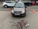 В Кирове 31-летний мужчина на велосипеде попал под колеса "Лады Гранты"
