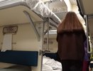 Попутчица не пускала меня к столу, но обратный путь все расставил по местам - вот почему всегда нужно уважать соседей в поездах