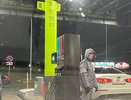 Заливать полный бак - строго запрещено: заправщик назвал марки авто, где это опасно