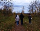 Ученики кировской школы №23 ходят на занятия через темный лес