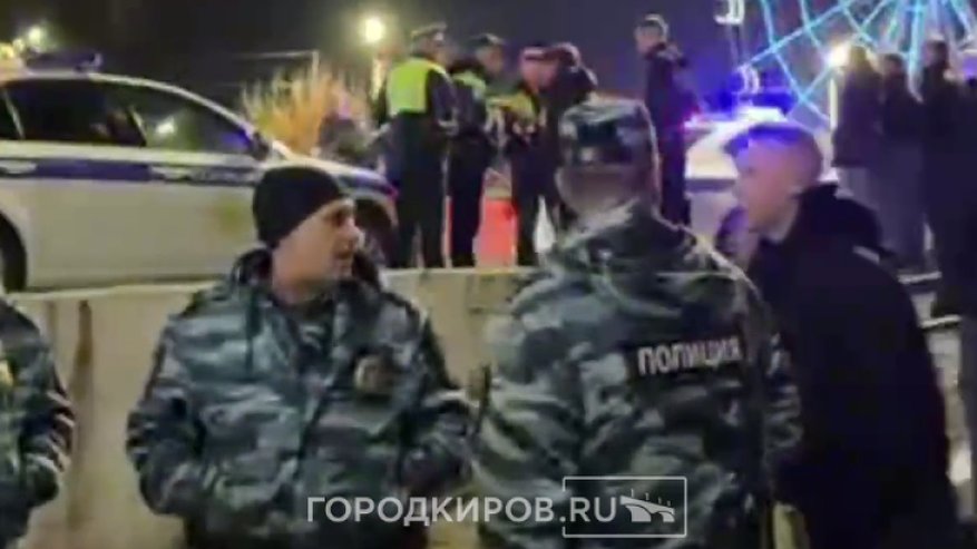 Главная картинка новости: Из-за массовой драки подростков в Кирове завели уголовное дело