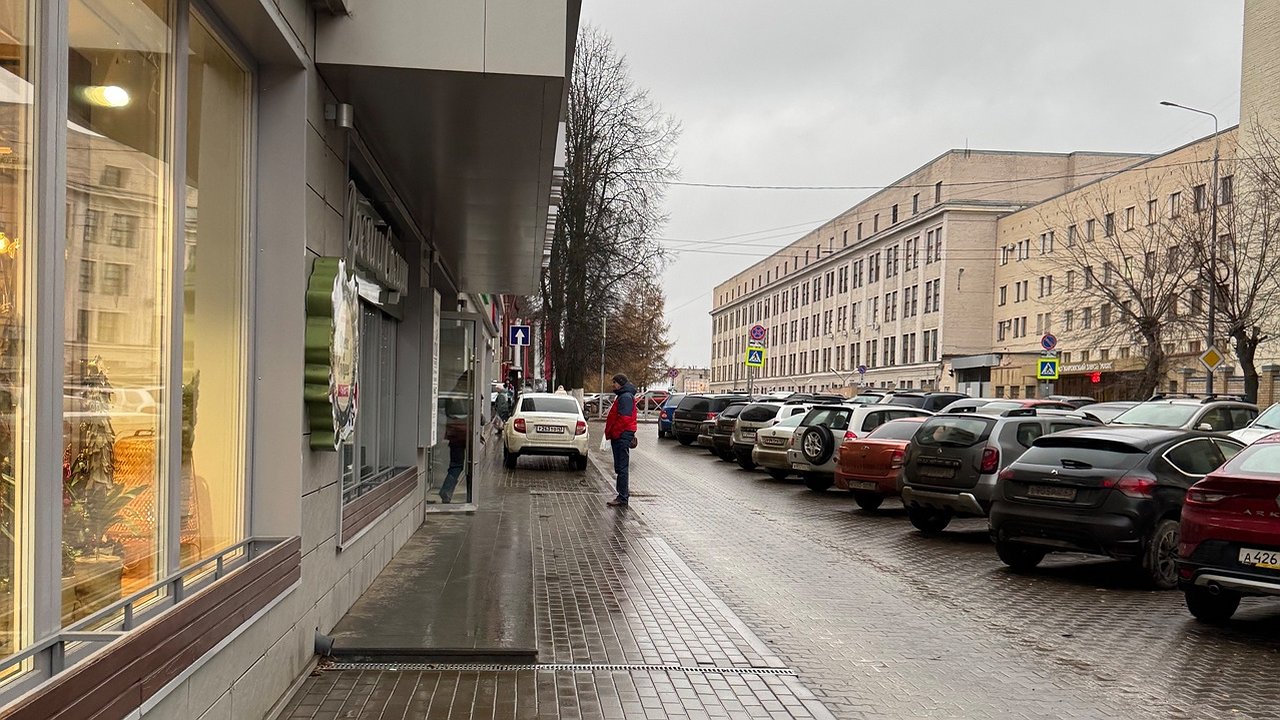 Главная картинка новости: Ноябрь в Кирове начнется с заморозков и мокрого снега, но зимы пока не будет