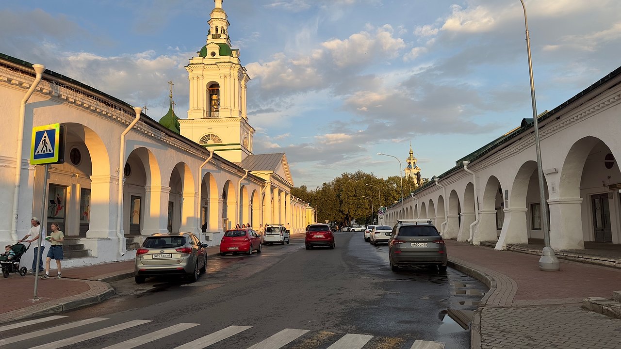 Главная картинка новости: 7 городов в России, куда уезжают после выхода на пенсию: живописные виды, комфорт и доступные цены - настоящий рай