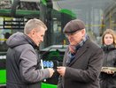 Получили новые машины: губернатор вручил ключи от автобусов кировским водителям