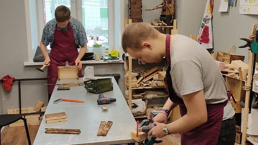 Главная картинка новости: Более 200 граждан с инвалидностью нашли работу в Кировской области с начала 2025 года