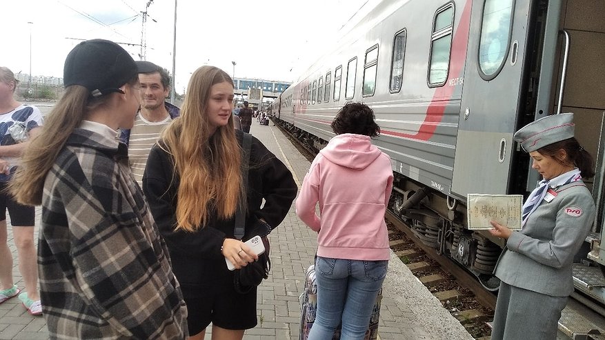 Главная картинка новости: Плацкартов и купе больше не будет: новый вид вагона вводят в РЖД - пассажиры еще такого не видели