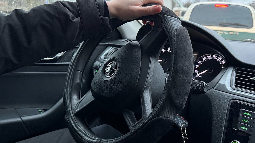 Главная картинка новости: «Убивать машину за такие деньги не стоит»: как я работала на своем автомобиле в такси (личный опыт)