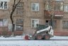 Миниатюра новости: Бороться с гололедом в Кирове помогают 60 спецмашин и более 100 рабочих