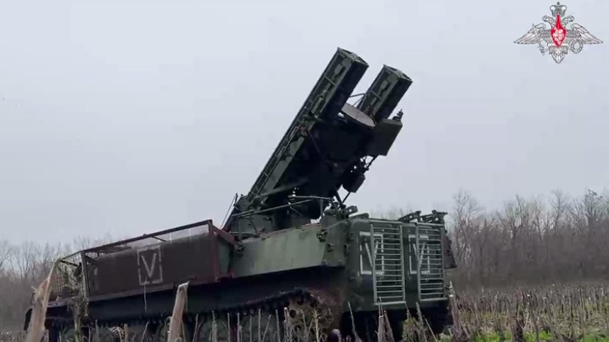 Главная картинка новости: Над регионами России в ночь на 30 ноября сбили 33 беспилотника