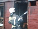 Восемь пожарных расчетов тушили дом на улице Металлургов в Кирове
