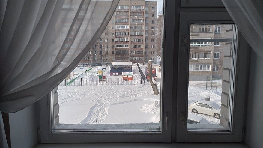 Главная картинка новости: Больше не дует: как я за один вечер утеплил подоконник и забыл о сквозняках