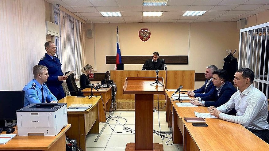 Главная картинка новости: Утратил доверие: кировская прокуратура через суд смогла изменить формулировку увольнения Руслана Мамедова