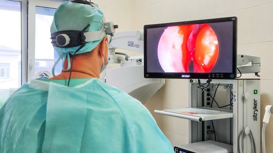 Главная картинка новости: Пациенту в Кирове сделали операцию и вернули возможность нормально дышать