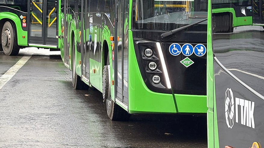 Главная картинка новости: Транспортный парк Кировской области пополнят 160 взятых в кредит и лизинг новых автобусов