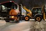 Миниатюра новости: За ночь с улиц и тротуаров Кирова вывезли 600 кубометров снега