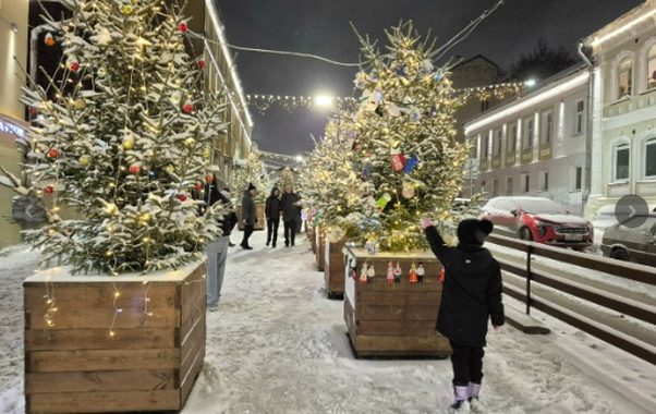 Пожар в Слободском, смерть народного артиста России и зажжение елки на Театралке: что читали кировчане в субботу, 20 декабря